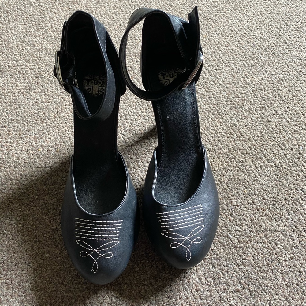 T.U.K Western Detail Heels